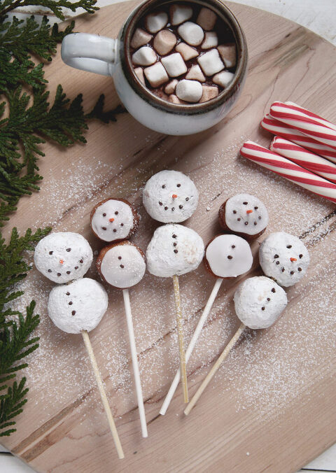 Easy Snowman Donuts