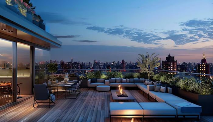 A Sinuous Apartment Terrace