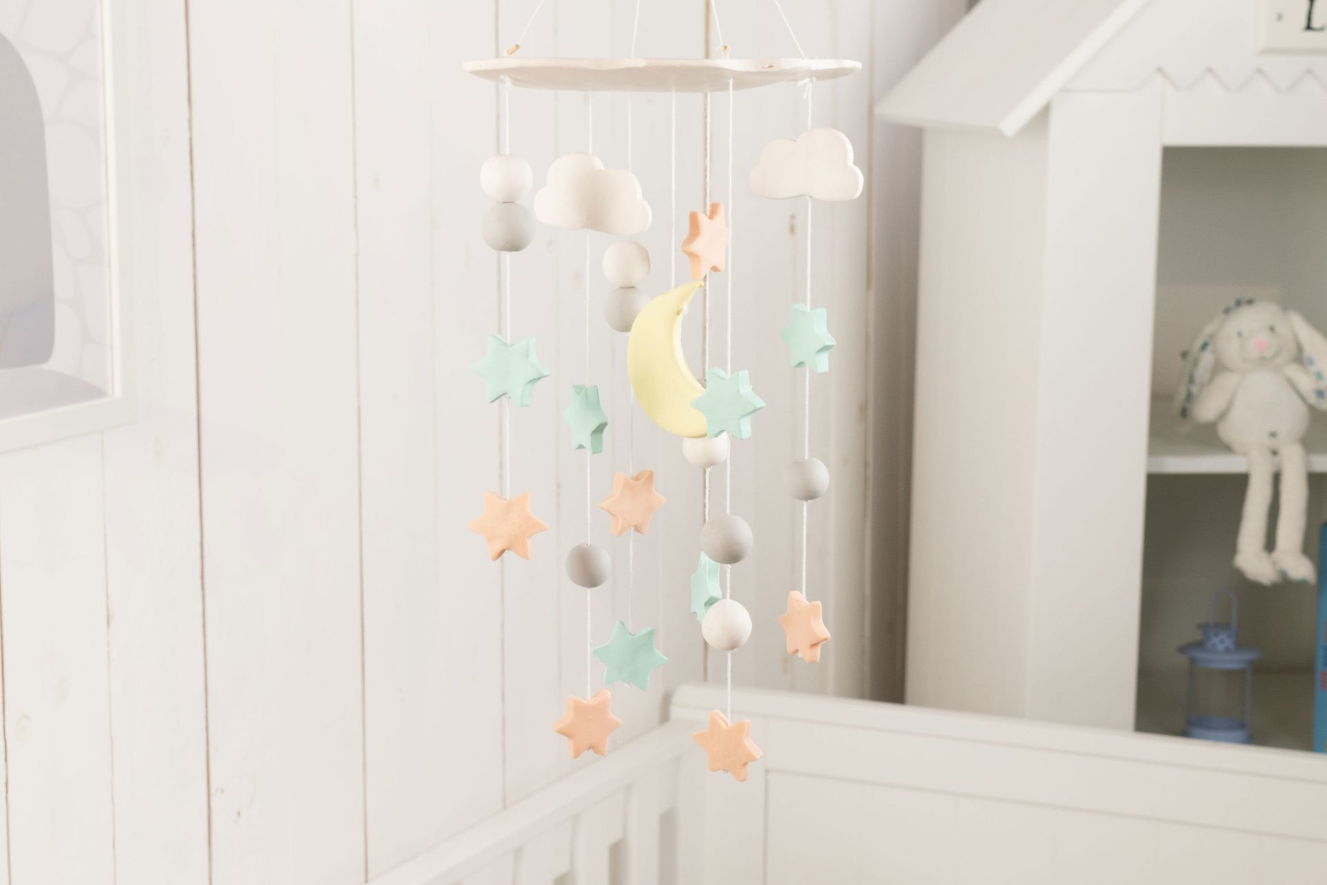 Make Your Own DIY Nursery Mobile For Your Baby